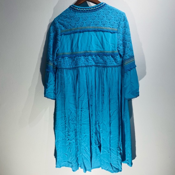 BL^NK**Gorgeous Blue Tunic**Med. & Large $280 - Picture 7 of 8